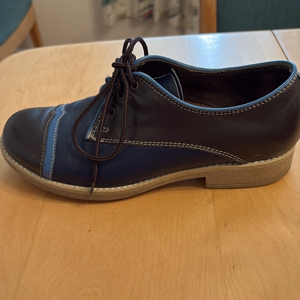 Women’s Pratesi Black & Navy Leather Derby Oxfords. Size 8 - Picture 9 of 10